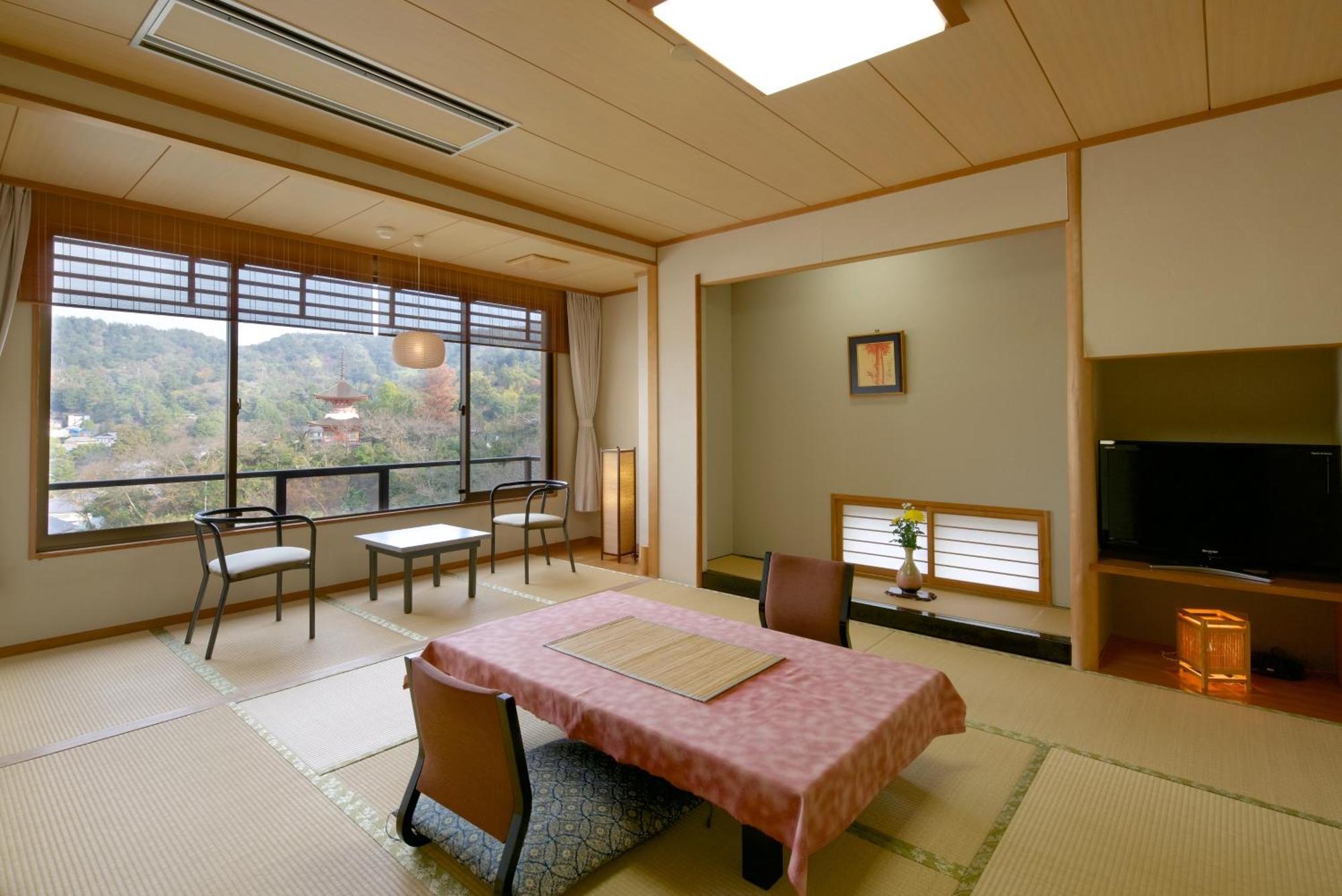 Jukeiso Hotell Hatsukaichi Eksteriør bilde