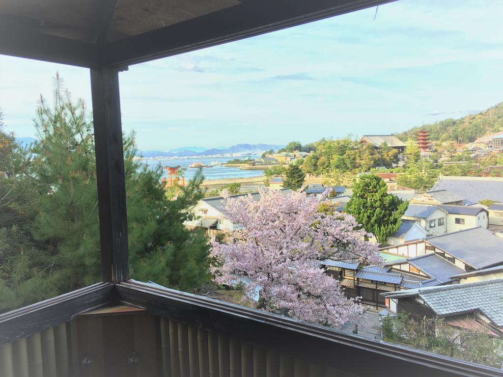 Jukeiso Hotell Hatsukaichi Eksteriør bilde
